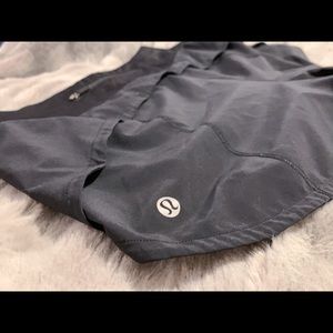 lululemon women’s shorts | 6 tall